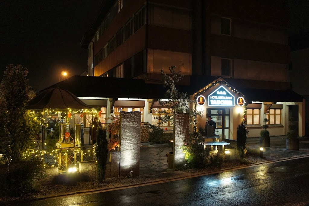 TAUCHER Hotel Restaurant