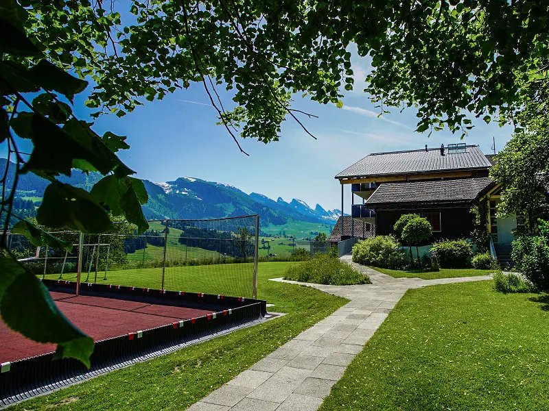 Haus West